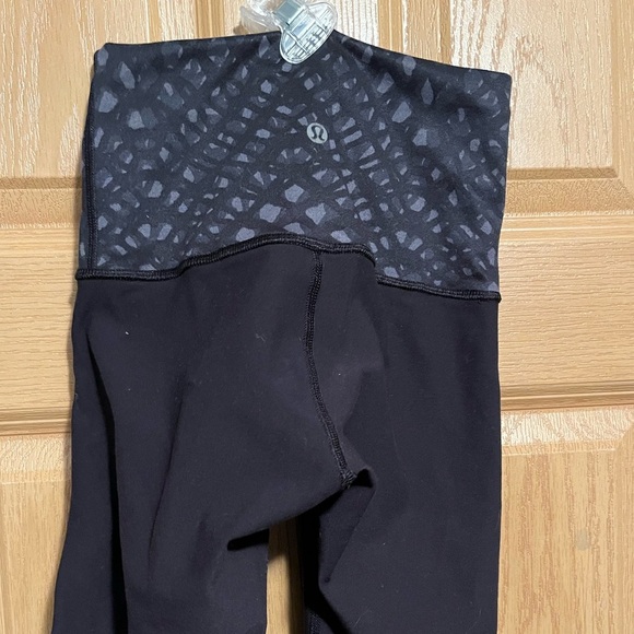 Lululemon All The Right Places Hi Rise Leggings - Picture 6 of 13